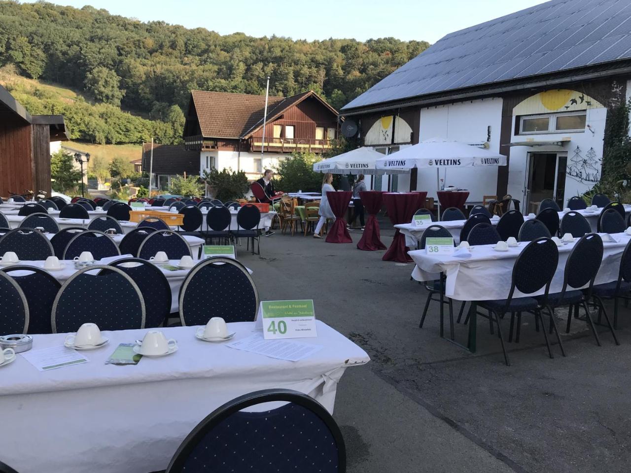 Hotel Hoxter Am Jakobsweg Buitenkant foto